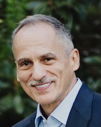 Portrait of Gil Bernardy